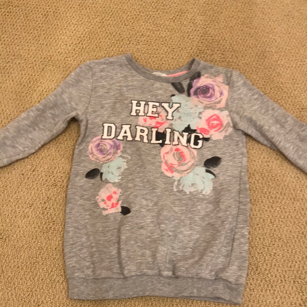 Hey darling sweater🌈